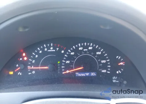 2010 Toyota Camry Le from USA, damaged, VIN 4T1BF3EK5AU558404